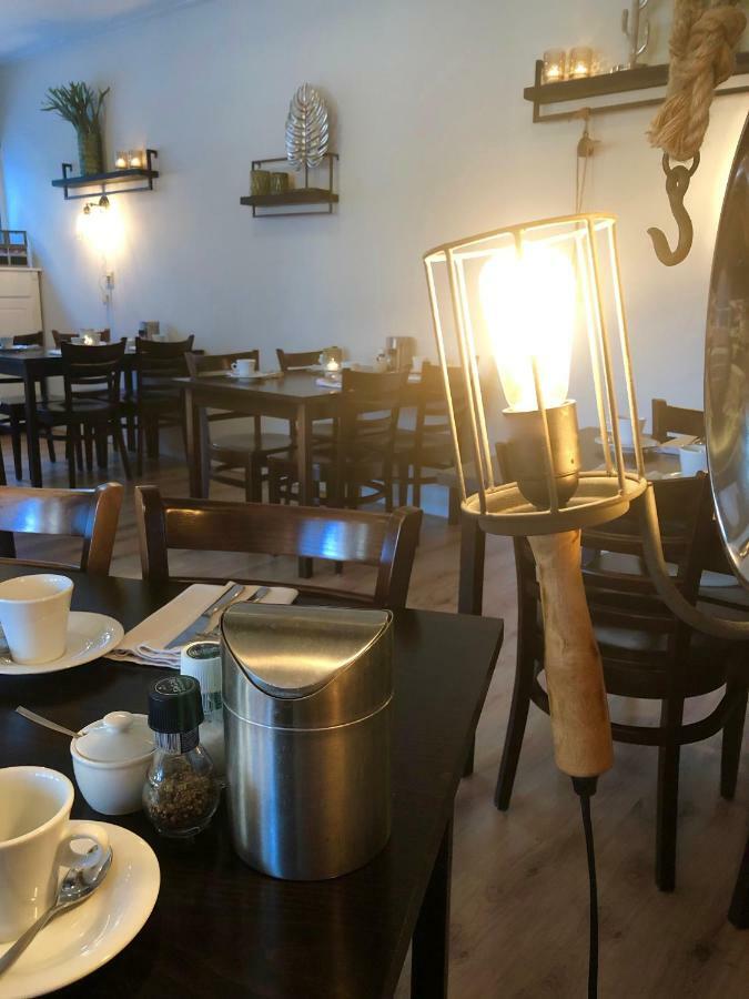 Boutique Hotel De Zwaluw De Koog  Bagian luar foto